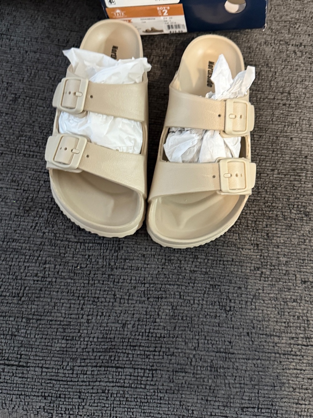 Northside Kids Double-Buckle Sandals in Cream